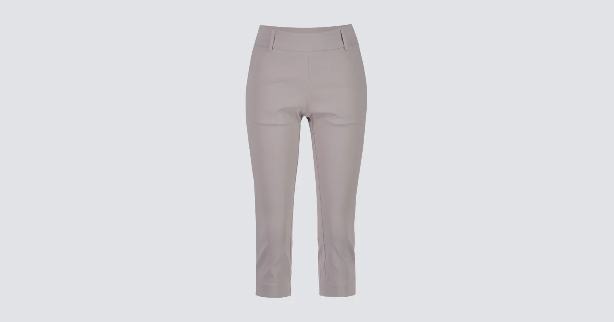 Simple Capri Hosen: Simple Capri in Natur CHF 9.95 für Frauen | Chicorée
