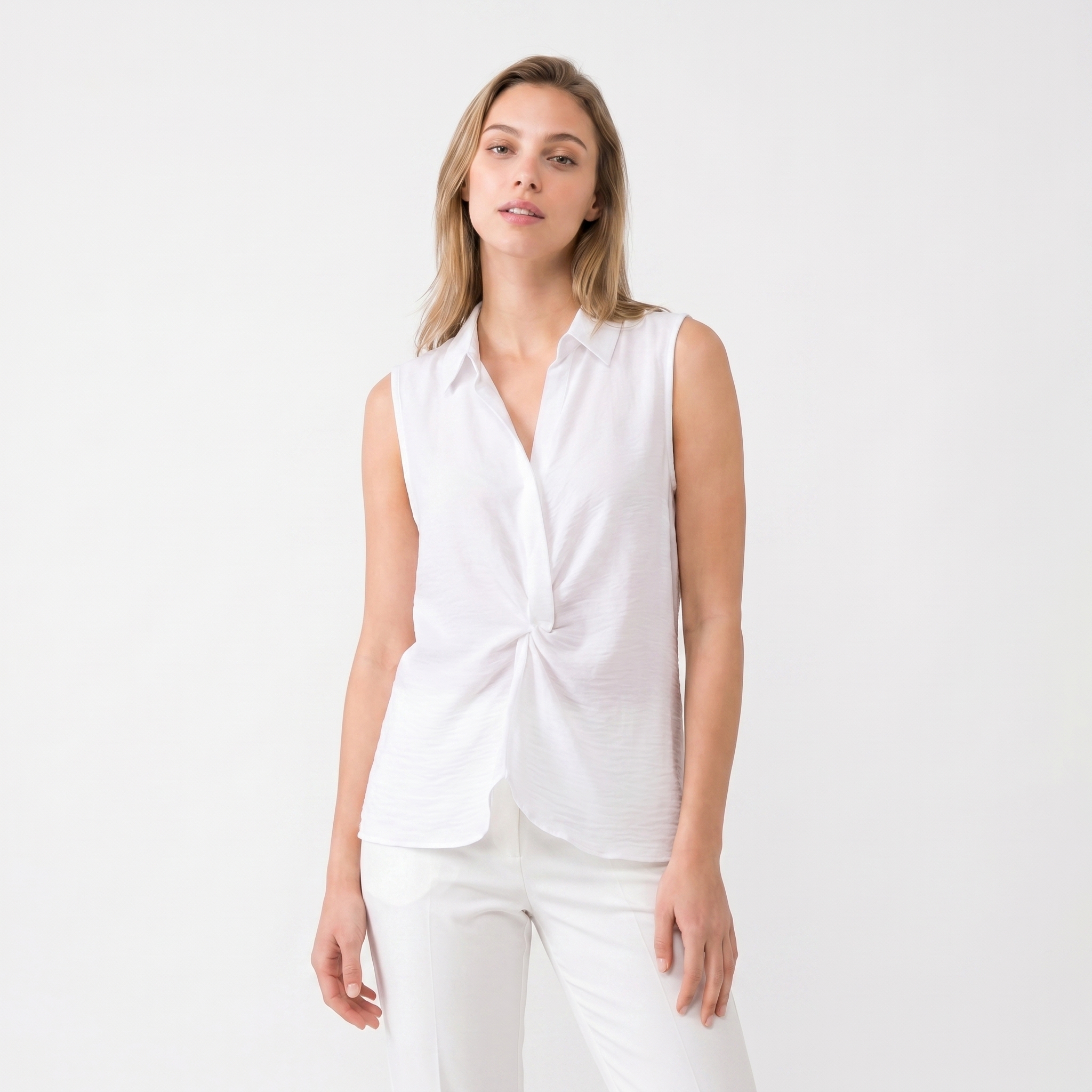 Delia Bluse
