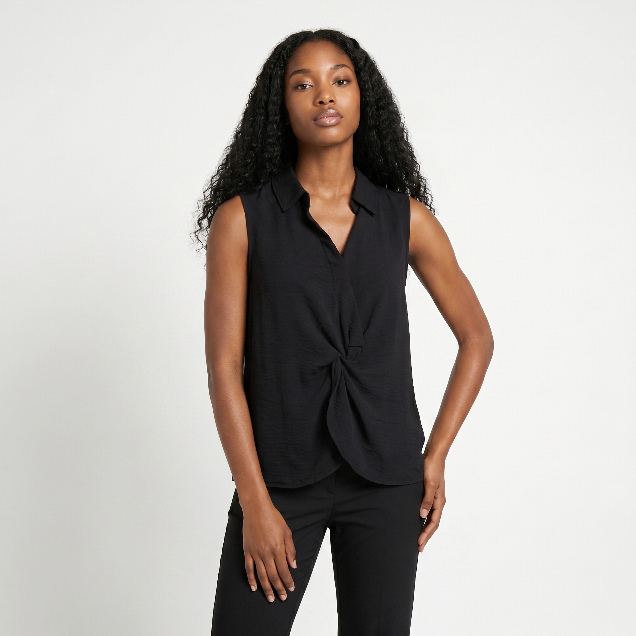 Delia Bluse