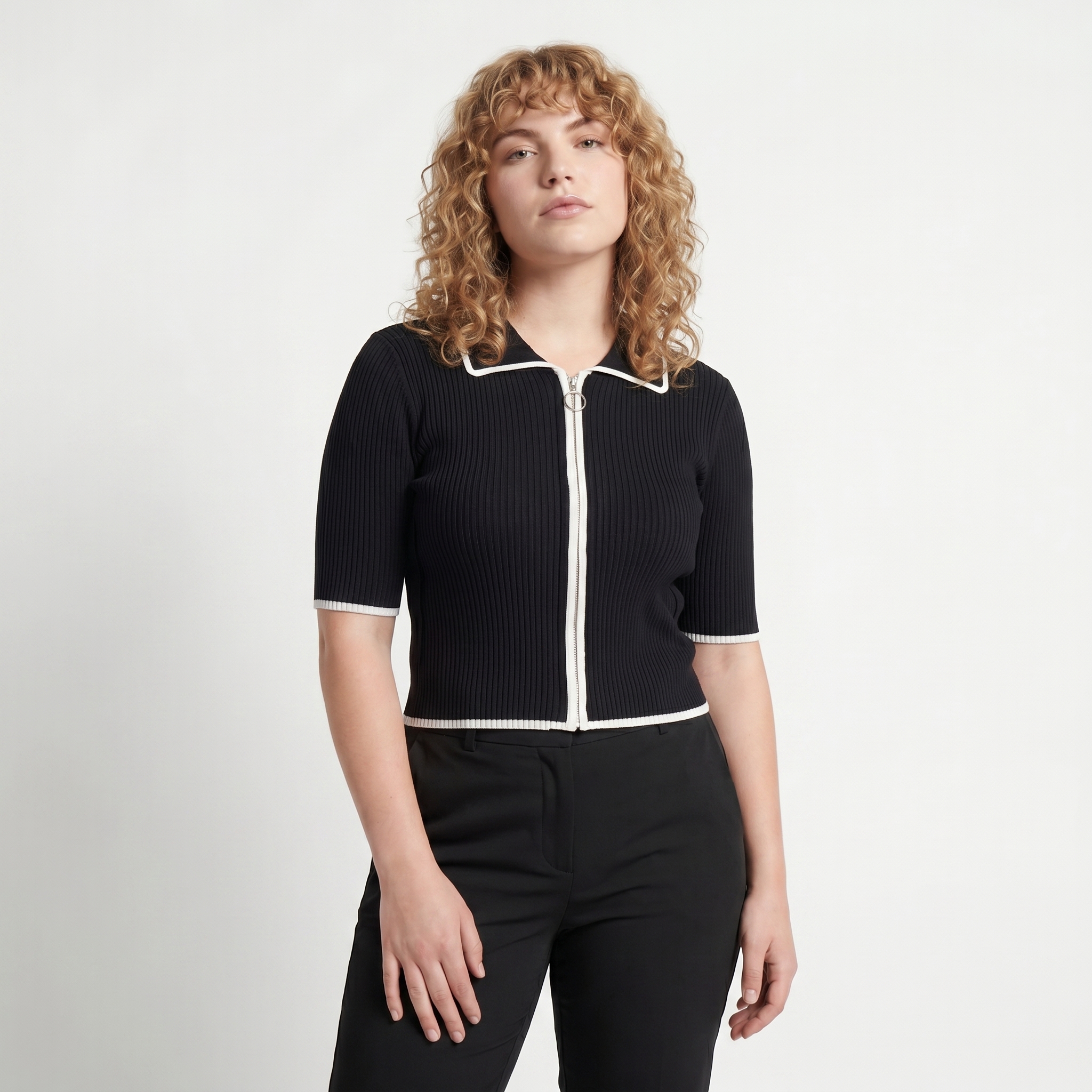 Saranda Cardigan