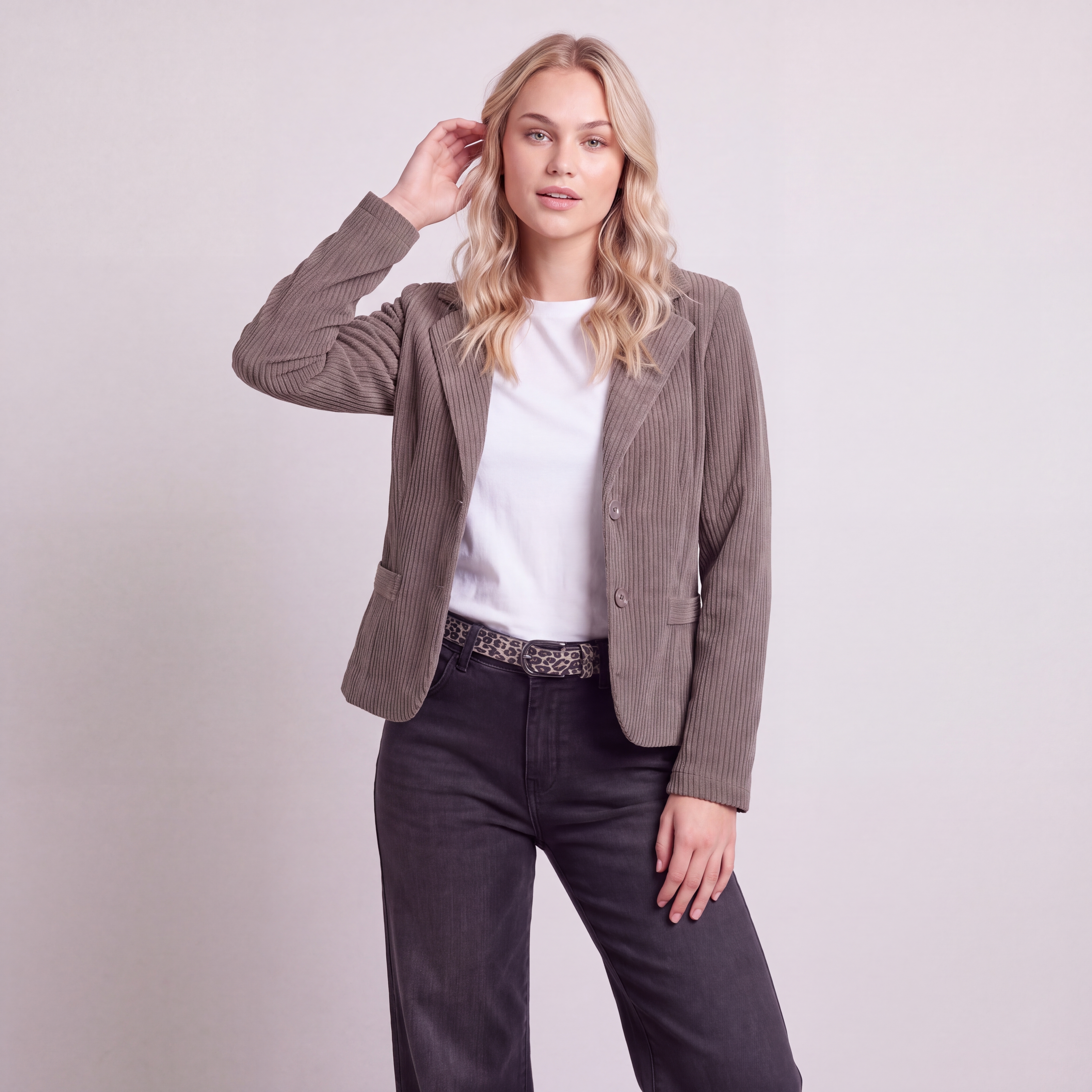 Violetta Blazer