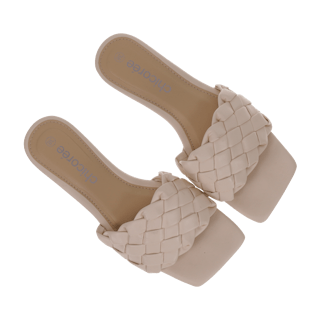 Felia Sandals